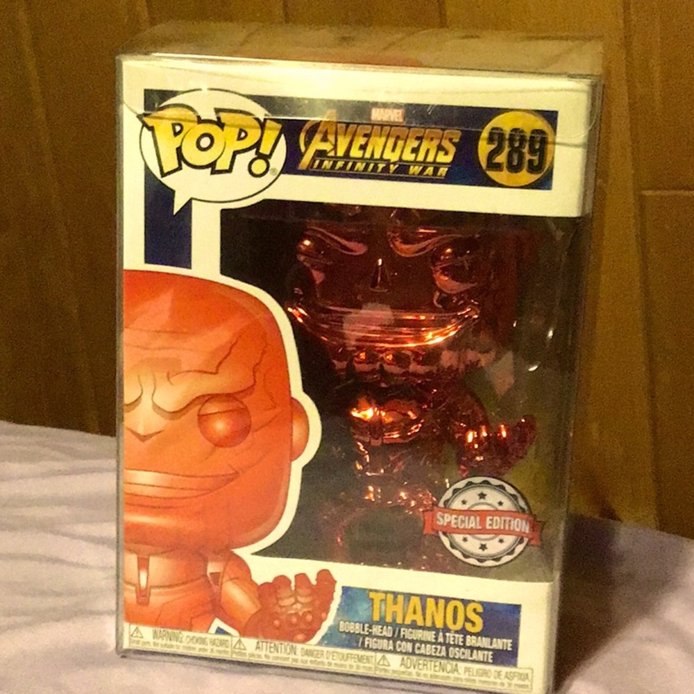 Pop! Marvel Avengers Thanos #289 NEW